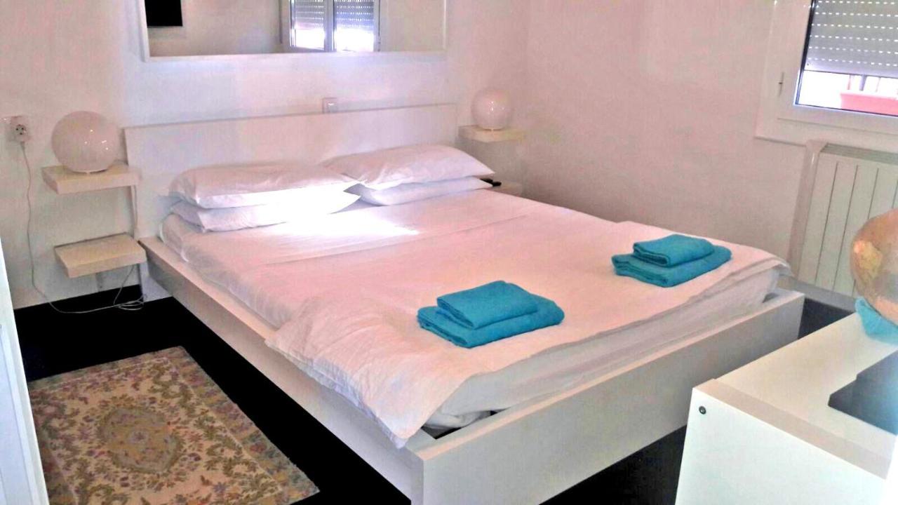 Amazing Seaview Apartment With Terrace & Parking - Casa Artevida Roses Luaran gambar